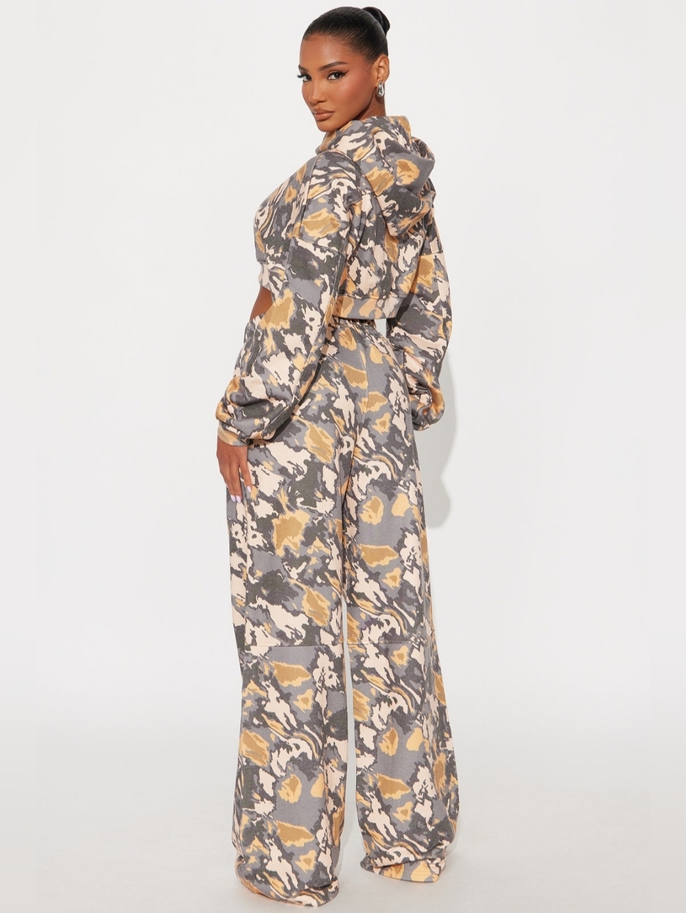 Fashion Nova Gray and Mustard Camo Wide-Leg Pants - Picture 3 of 3